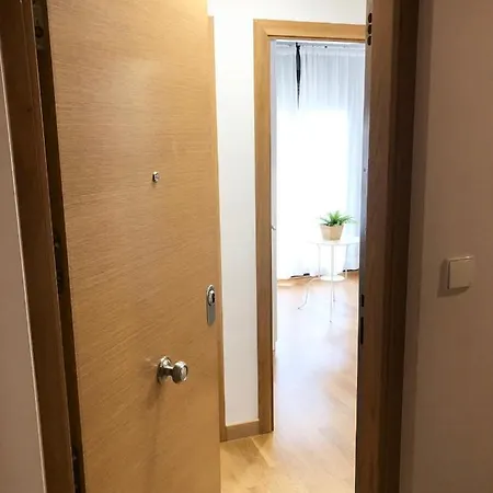 דירה Apartamento 2 Centrico Garaje Wi-fi Para Trabajar קסטרו אורדיאלס