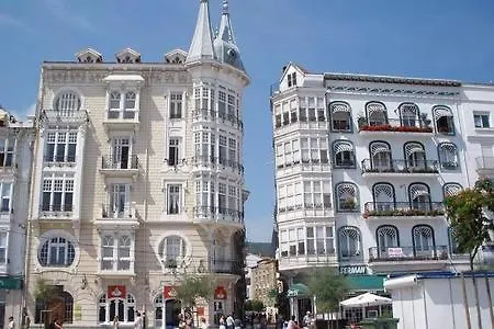 Apartamento 2 Centrico Garaje Wi-fi Para Trabajar דירה